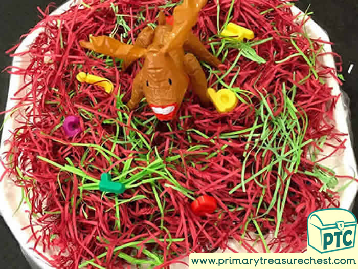 Christmas Phonics themed Reindeer Role Play Sensory Play - Tuff Tray Ideas Early Years / Nursery / Primary