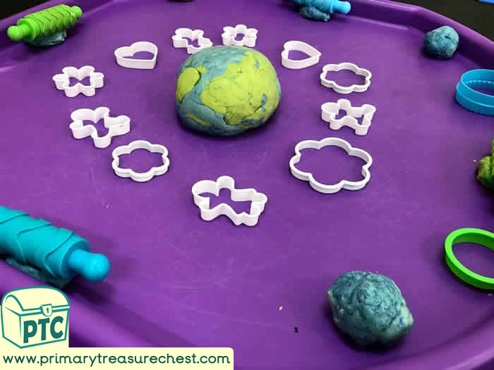 World Environment Sensory Play dough activity  Area tuff tray idea