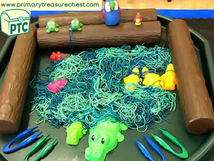 Jungle Sensory Spaghetti Swamp Role Play Sensory Play - Spot Tray - Tuff Tray Ideas Early Years / Nursery / Primary 